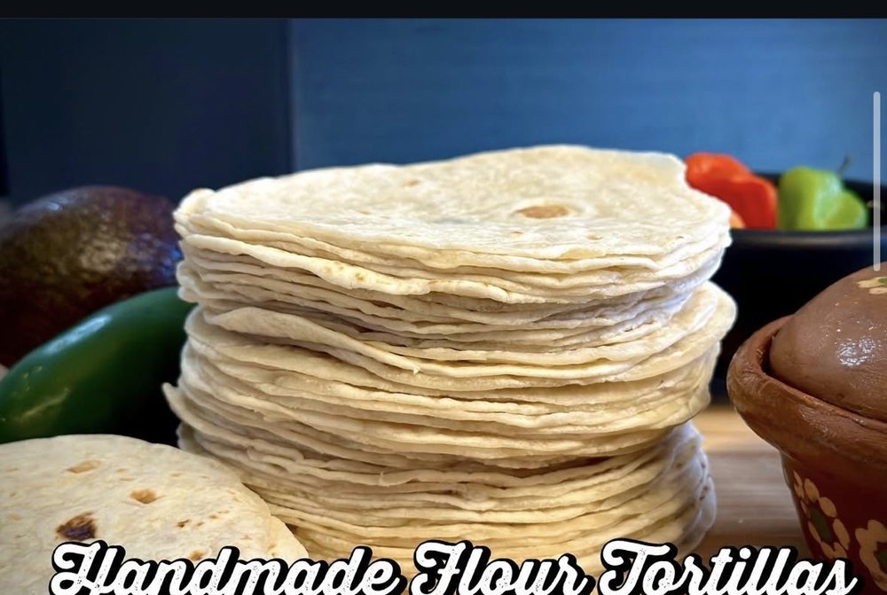 Tortillas de harina hechas a mano de Carmelita's, con reseñas de cinco estrellas